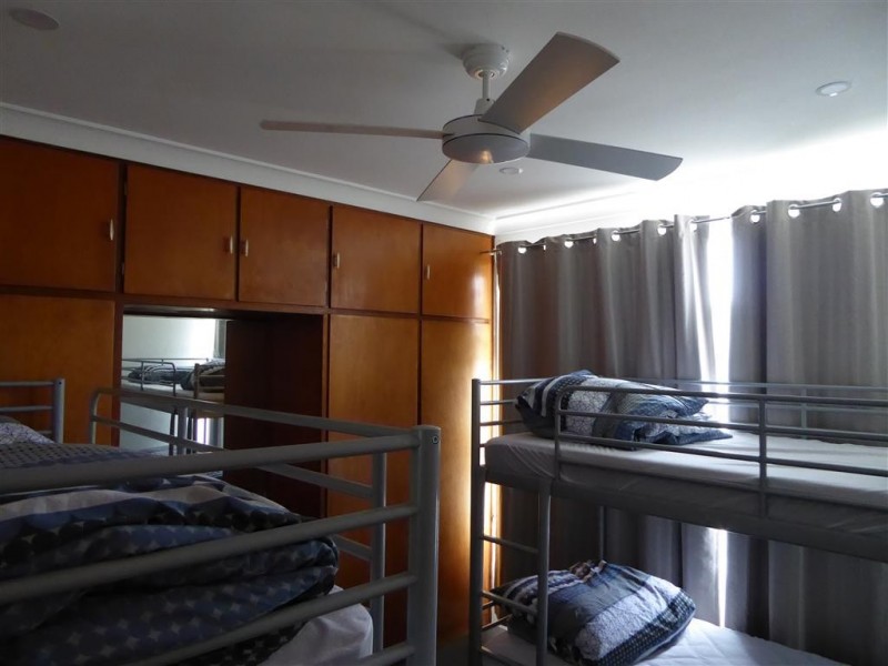 24 Flinders Avenue, Coffin Bay SA 5607