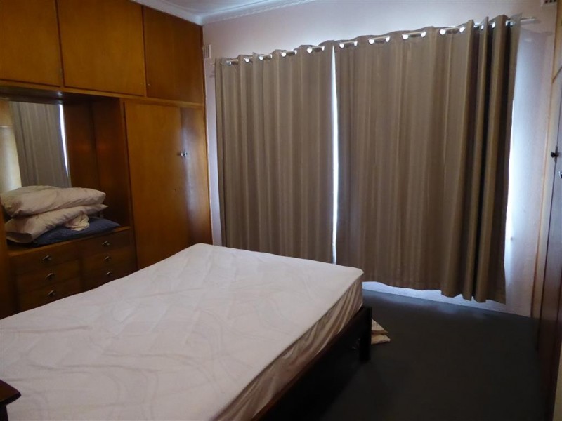 24 Flinders Avenue, Coffin Bay SA 5607