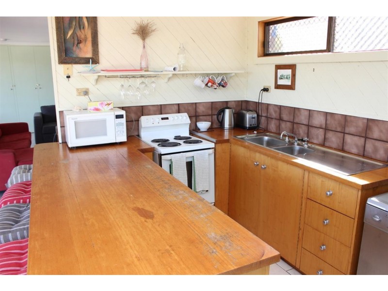 10 Osprey Court, Coffin Bay SA 5607