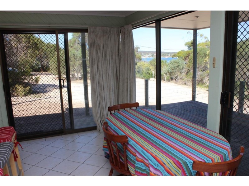 10 Osprey Court, Coffin Bay SA 5607