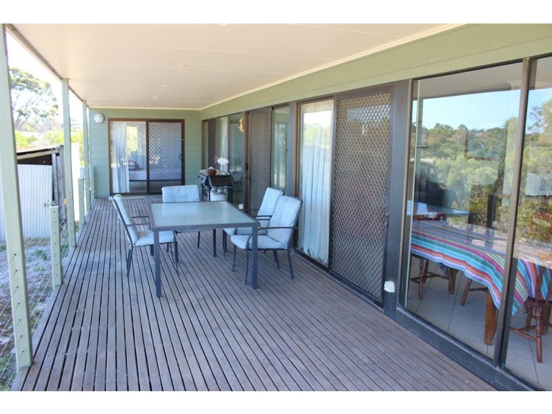10 Osprey Court, Coffin Bay SA 5607