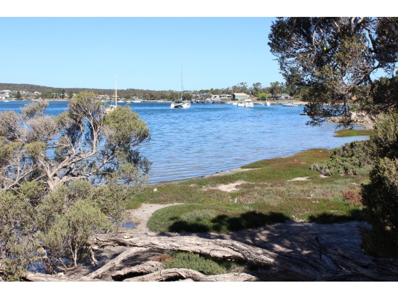 10 Osprey Court, Coffin Bay SA 5607