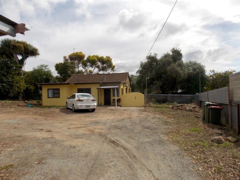 42 Flinders Highway, Port Lincoln SA 5606