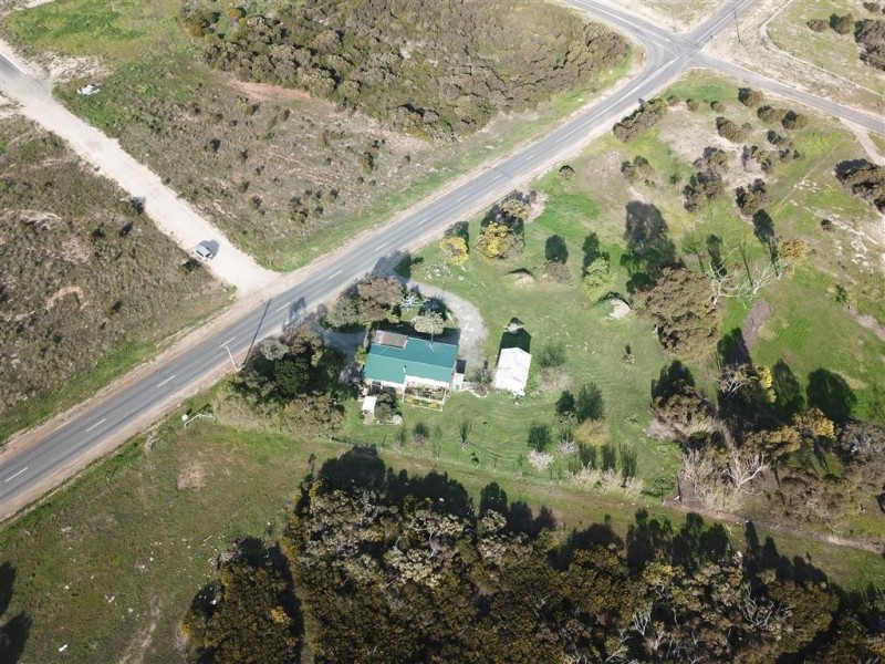 131 Nootina Road, Port Lincoln SA 5606