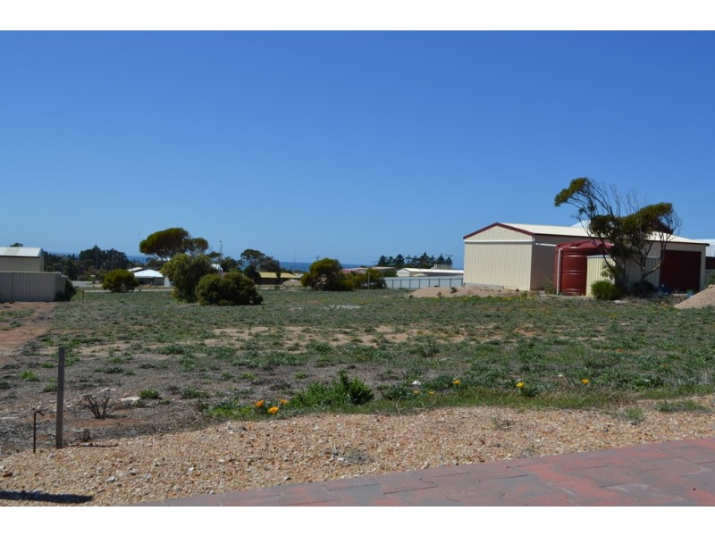 6 Habib Road, Port Neill SA 5604