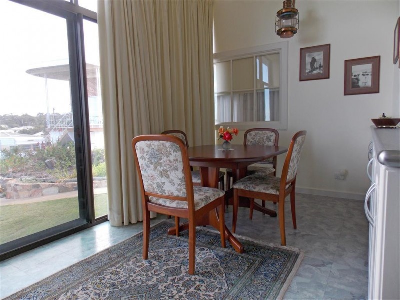 5 Lombardy Place, Port Lincoln SA 5606
