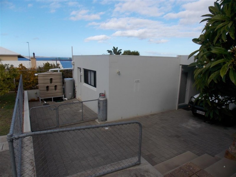 5 Lombardy Place, Port Lincoln SA 5606