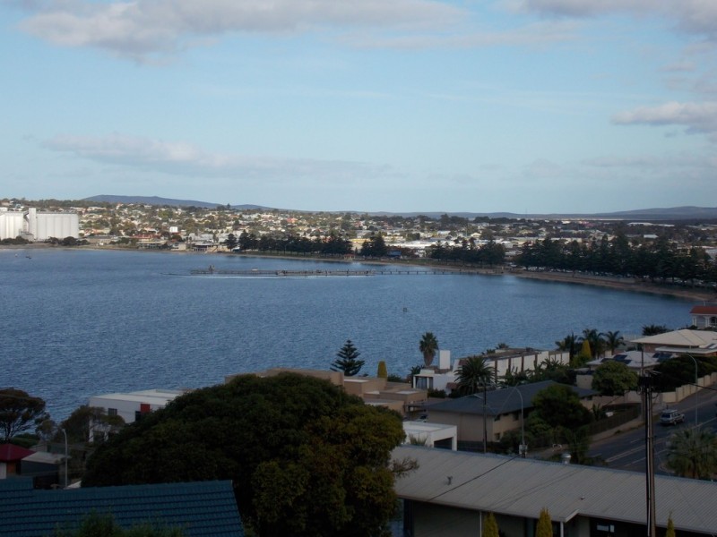 5 Lombardy Place, Port Lincoln SA 5606