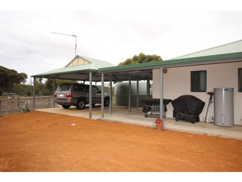 24A Grimm Road, Coffin Bay SA 5607