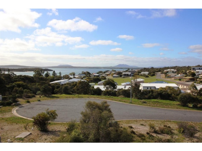 10 Bradley Court, Coffin Bay SA 5607