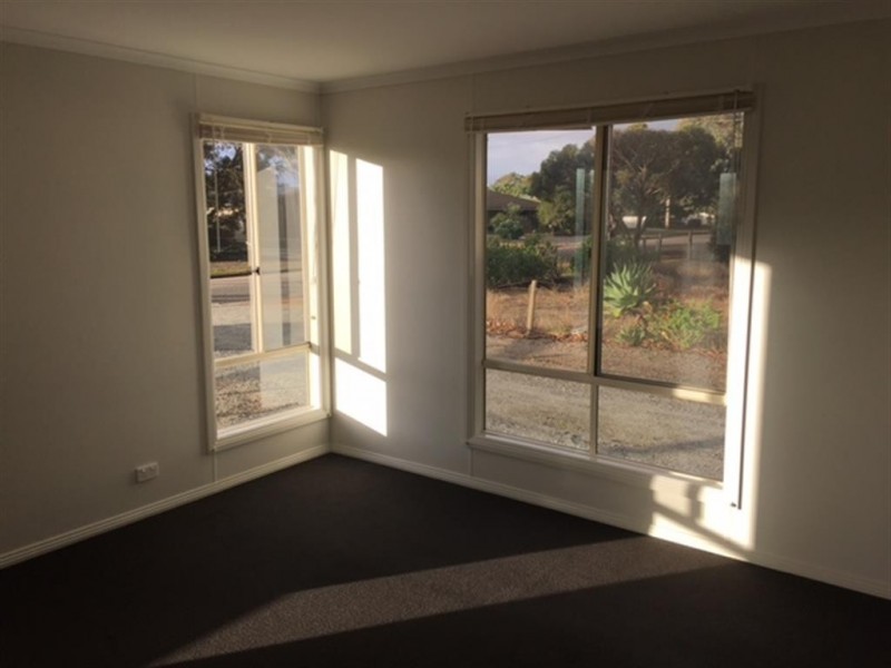 21 Ponton Grove, Cummins SA 5631