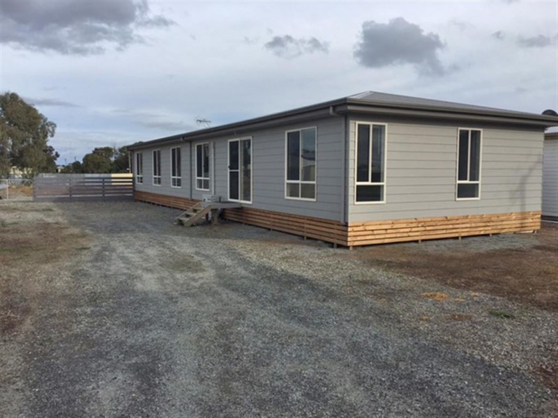 21 Ponton Grove, Cummins SA 5631