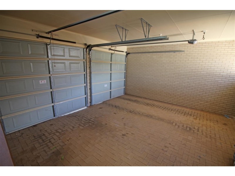 2, 5 McLaren Street, Port Lincoln SA 5606