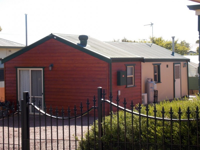 35 Cardiff Road, Port Lincoln SA 5606