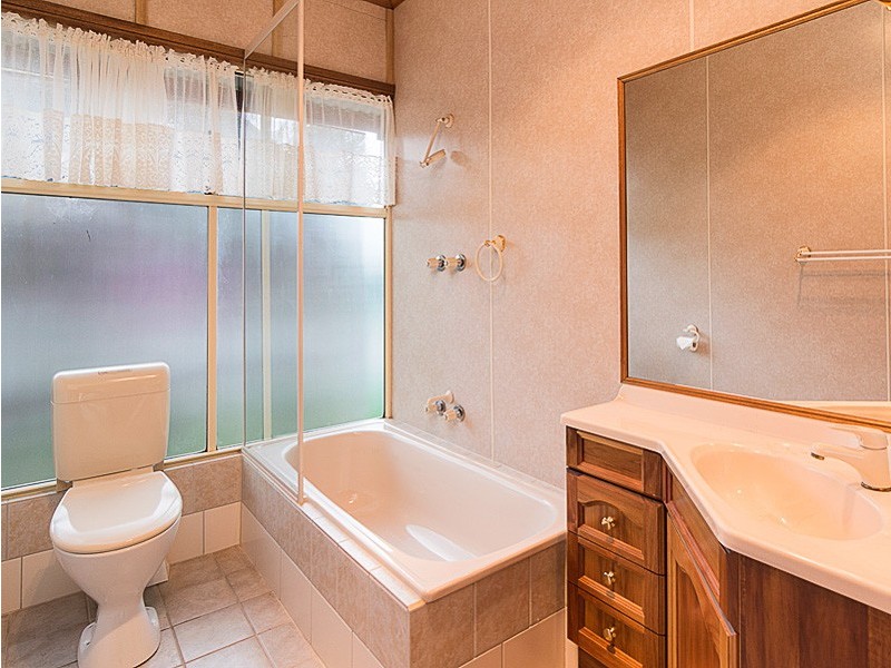 6 Rowe Street, Strathalbyn SA 5255