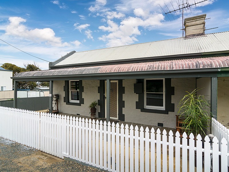 32 Lang Street, Milang SA 5256