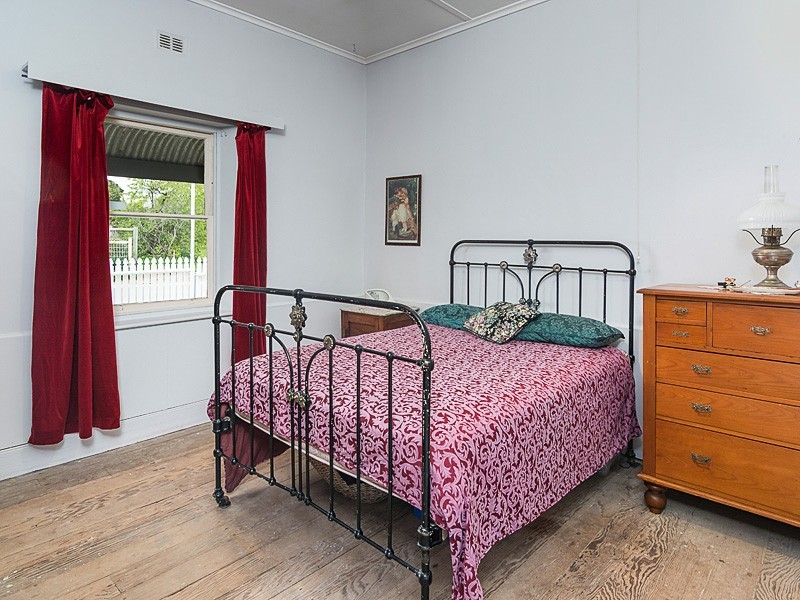 32 Lang Street, Milang SA 5256