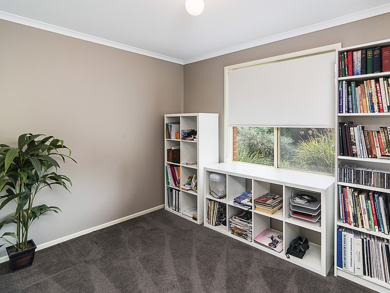 12 Montrose Avenue, Strathalbyn SA 5255