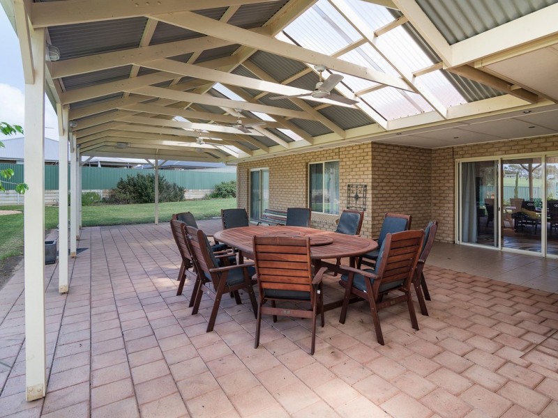 20 Elsie Drive, Strathalbyn SA 5255