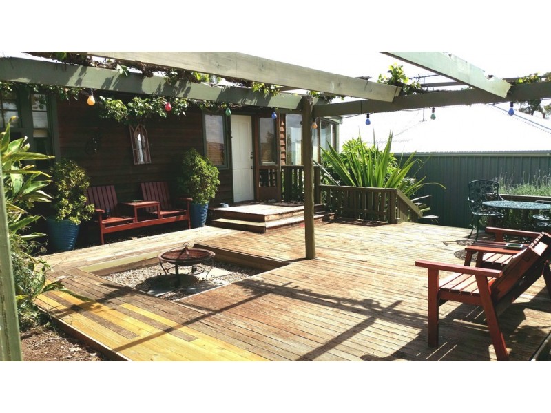 27 Marchant Road, Strathalbyn SA 5255