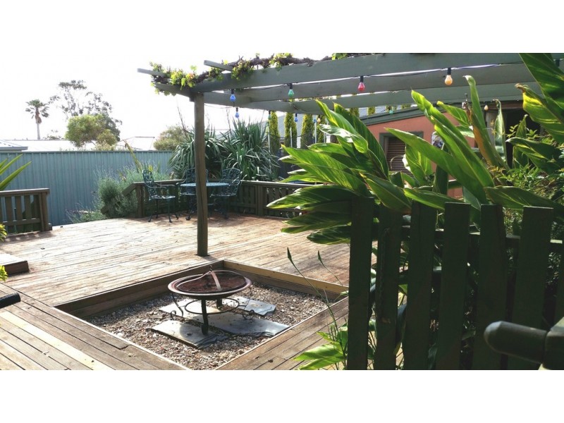 27 Marchant Road, Strathalbyn SA 5255