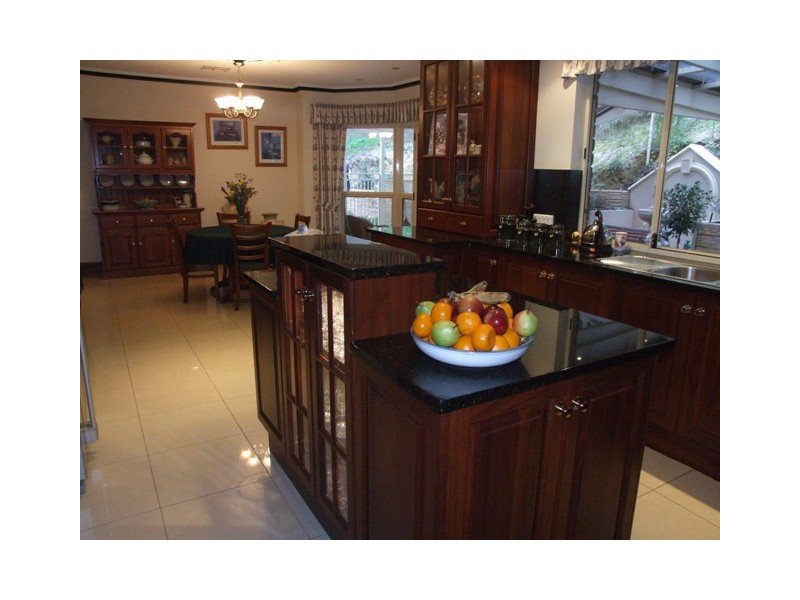 2 Silverwood Drive, Stirling SA 5152