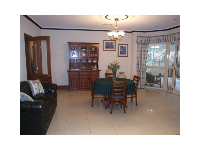 2 Silverwood Drive, Stirling SA 5152