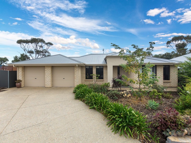 24 Field Drive, Strathalbyn SA 5255