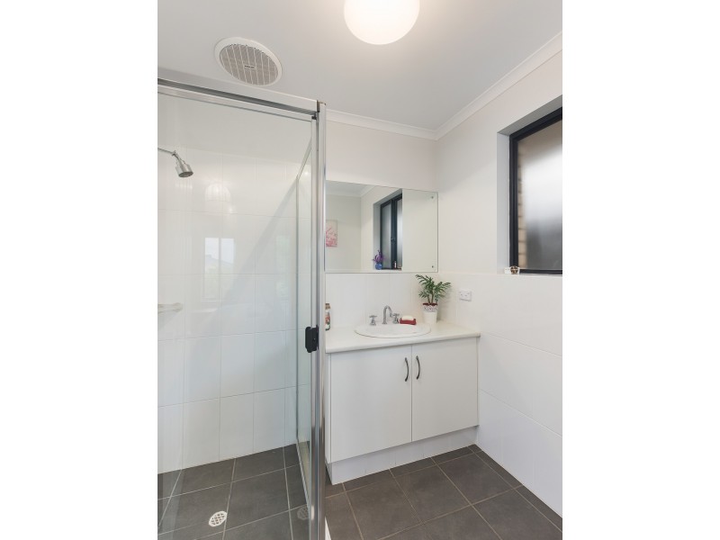 24 Field Drive, Strathalbyn SA 5255