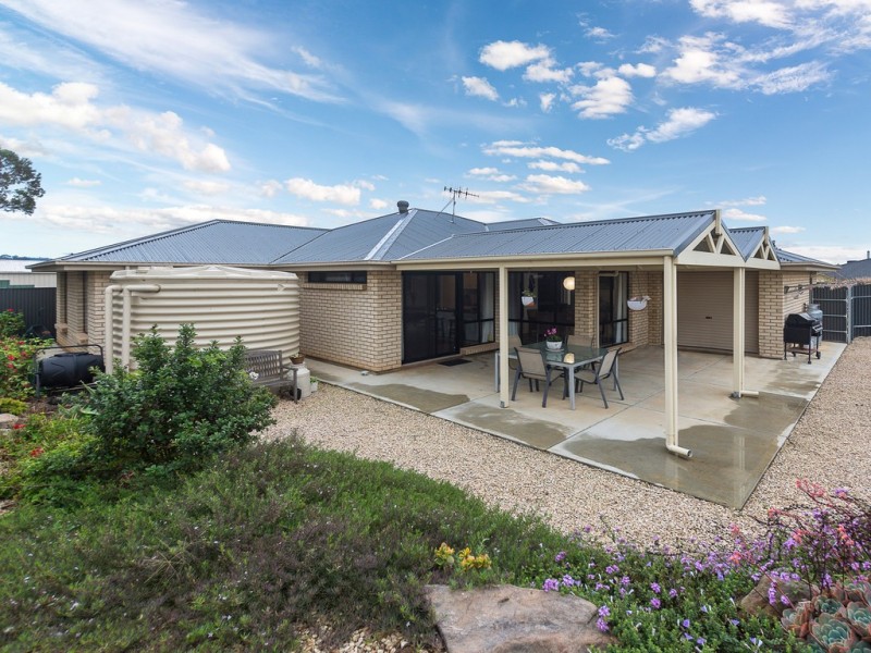 24 Field Drive, Strathalbyn SA 5255