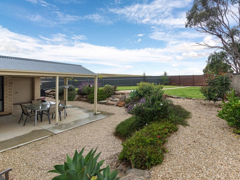 24 Field Drive, Strathalbyn SA 5255
