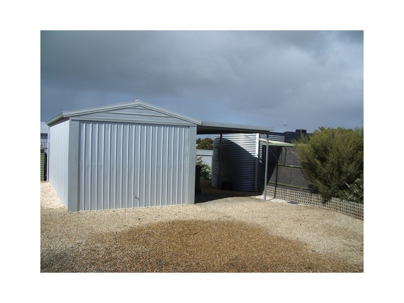 12  Weeroona Ave, Milang SA 5256
