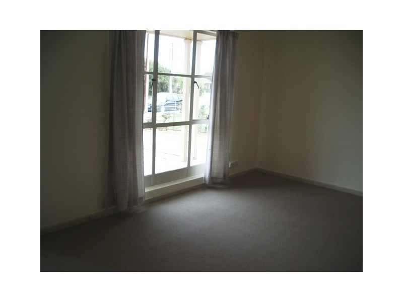 18 Dunbarton Road, Strathalbyn SA 5255