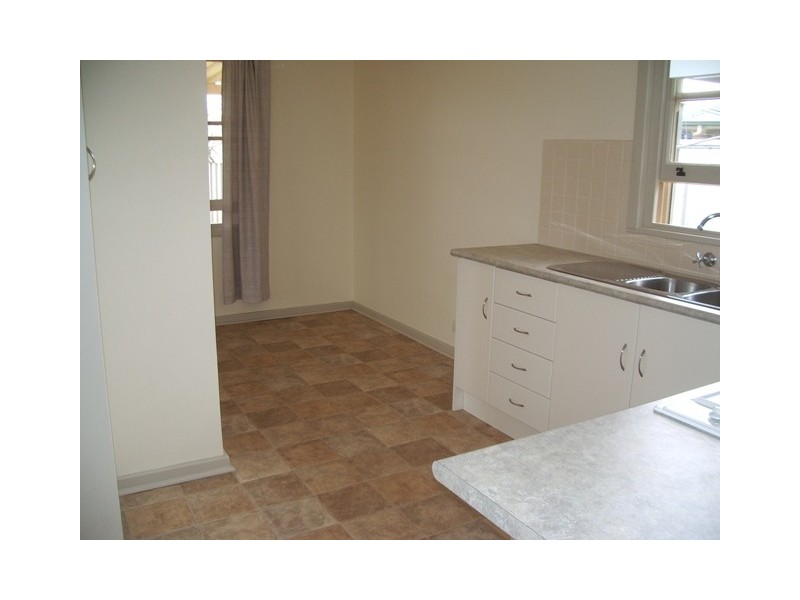 18 Dunbarton Road, Strathalbyn SA 5255