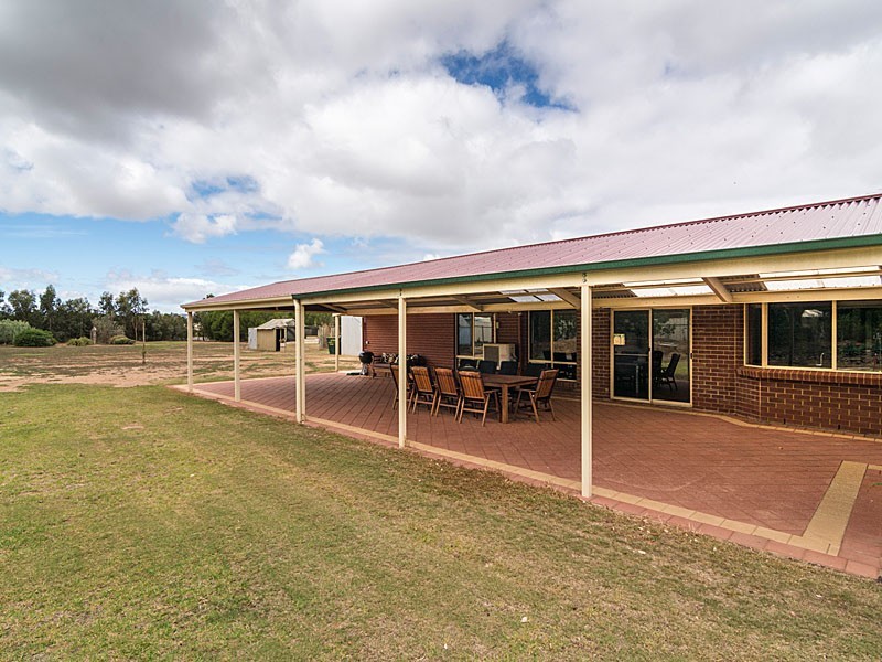 153 Nine Mile Road, Strathalbyn SA 5255