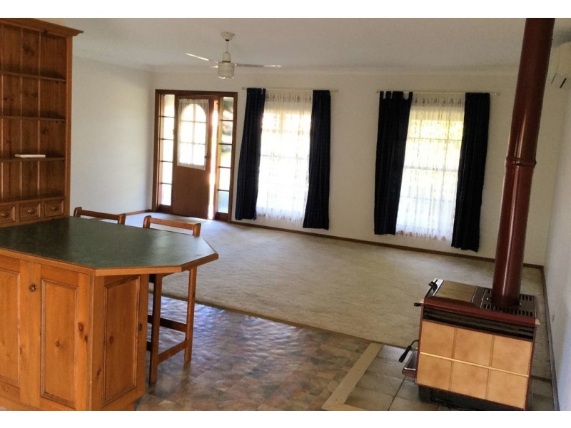 5 Liverpool Drive, Strathalbyn SA 5255