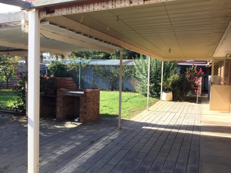 5 Liverpool Drive, Strathalbyn SA 5255