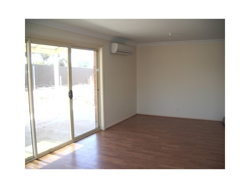 8 Field Drive, Strathalbyn SA 5255