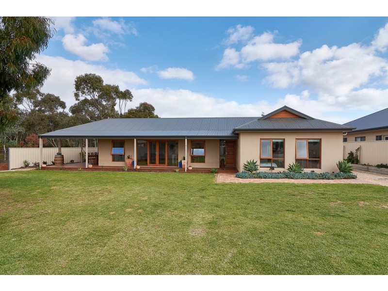 11 McRae Crt, Strathalbyn SA 5255