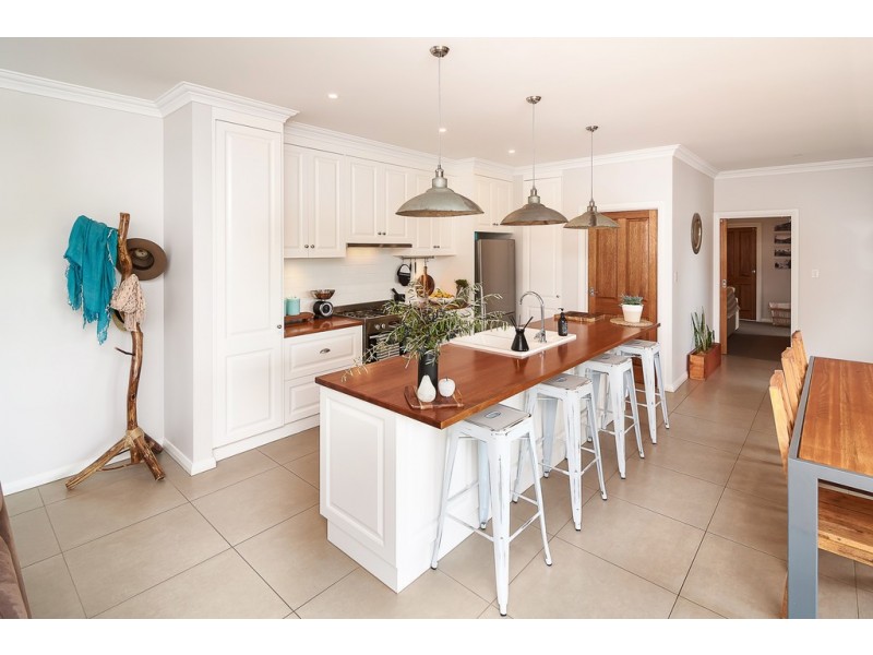11 McRae Crt, Strathalbyn SA 5255