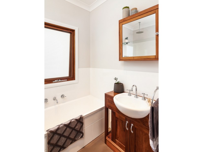 11 McRae Crt, Strathalbyn SA 5255