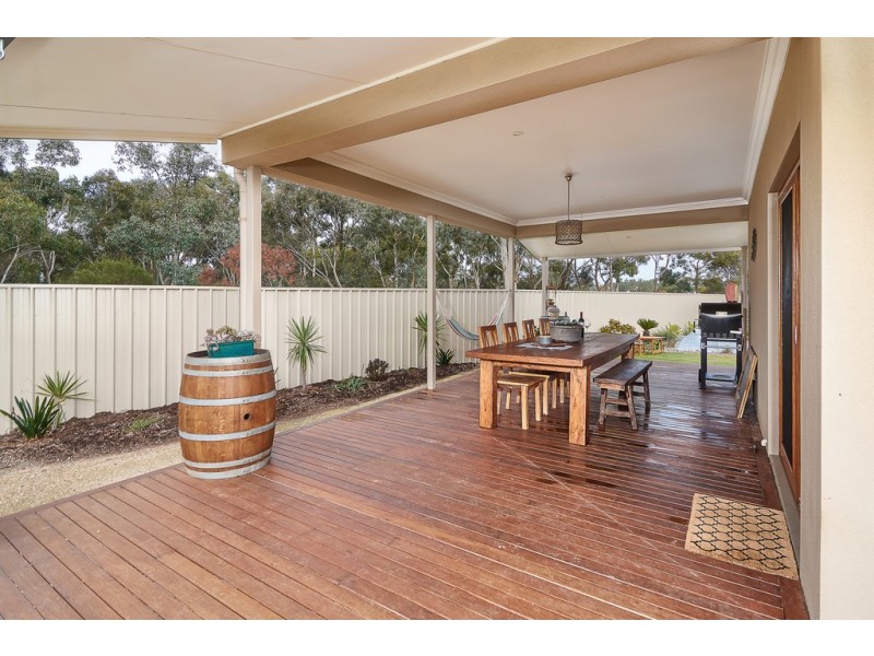 11 McRae Crt, Strathalbyn SA 5255
