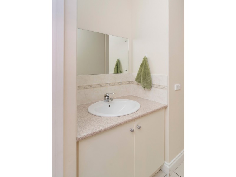 1 / 18 Marchant Road, Strathalbyn SA 5255