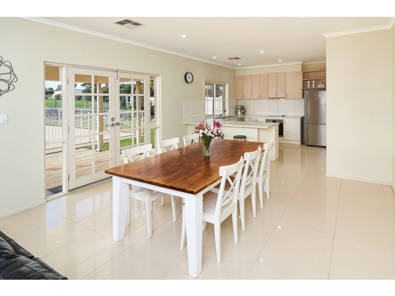 40 Trainers Way, Strathalbyn SA 5255