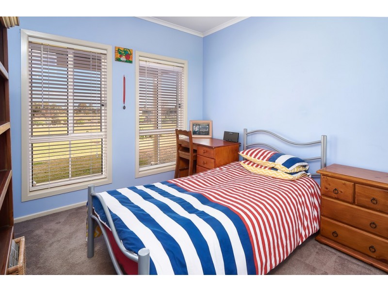 40 Trainers Way, Strathalbyn SA 5255