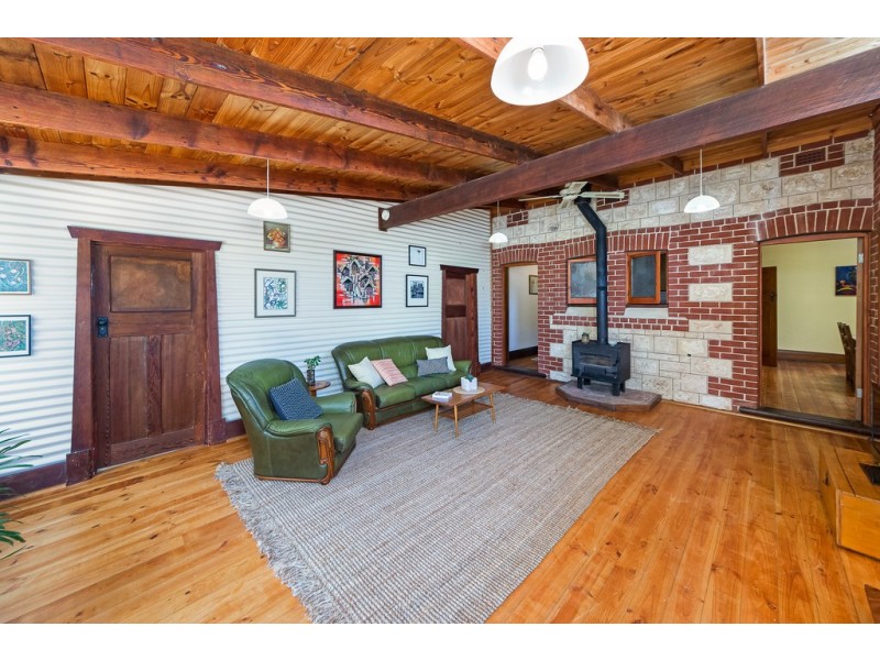 14 East Terrace, Strathalbyn SA 5255