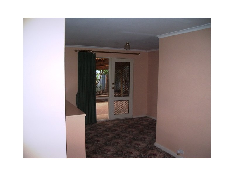 1/1 Sandergrove Road, Strathalbyn SA 5255