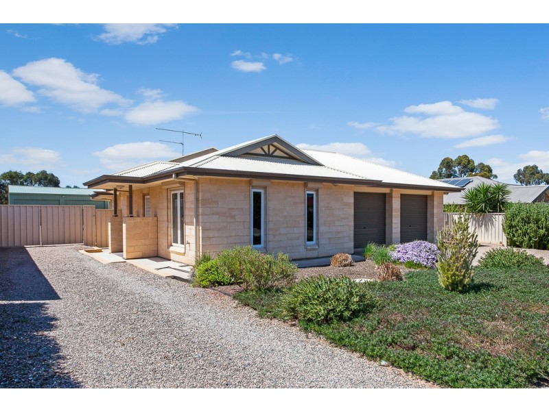 15 Bateman Street, Strathalbyn SA 5255