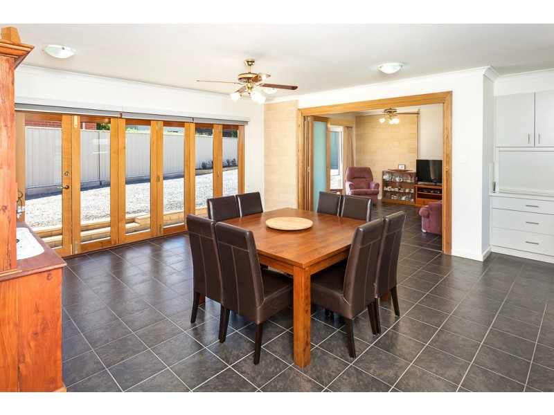 15 Bateman Street, Strathalbyn SA 5255