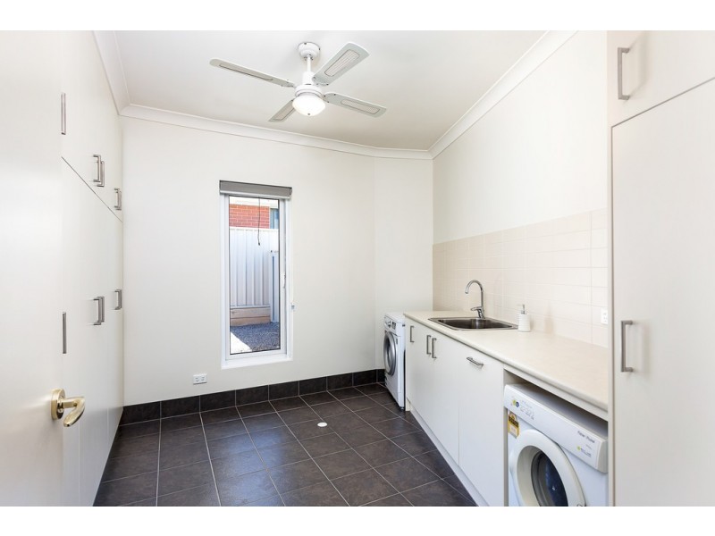 15 Bateman Street, Strathalbyn SA 5255